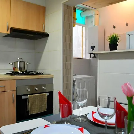 Nice Flat Near The Beach And Parc Del Forum 아파트 *