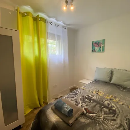 Apartment Nice Flat Near The Beach And Parc Del Forum *