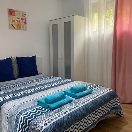 Nice Flat Near The Beach And Parc Del Forum *