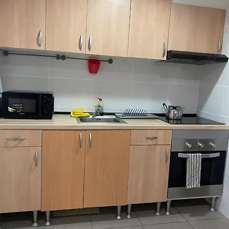 Nice Flat Near The Beach And Parc Del Forum