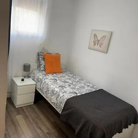 Apartment Nice Flat Near The Beach And Parc Del Forum *
